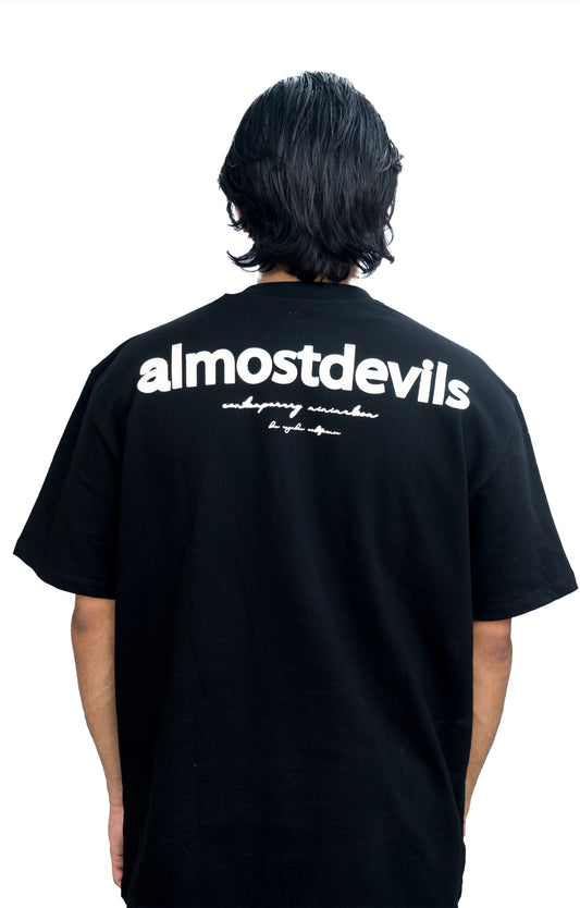 Billboard - Black/white Tshirt